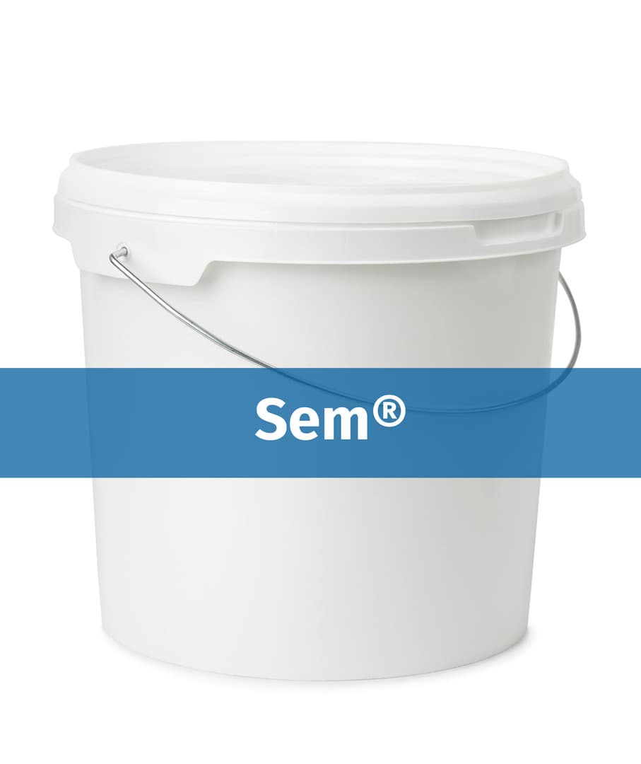 Betonirakentaminen Sem®Curing Binder haihtumista hidastava välijälkihoitoaine