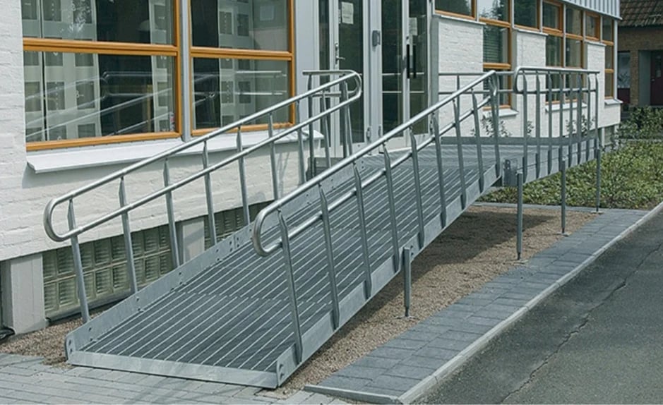 Invarampit ja esteettömyys | Cronvall Oy