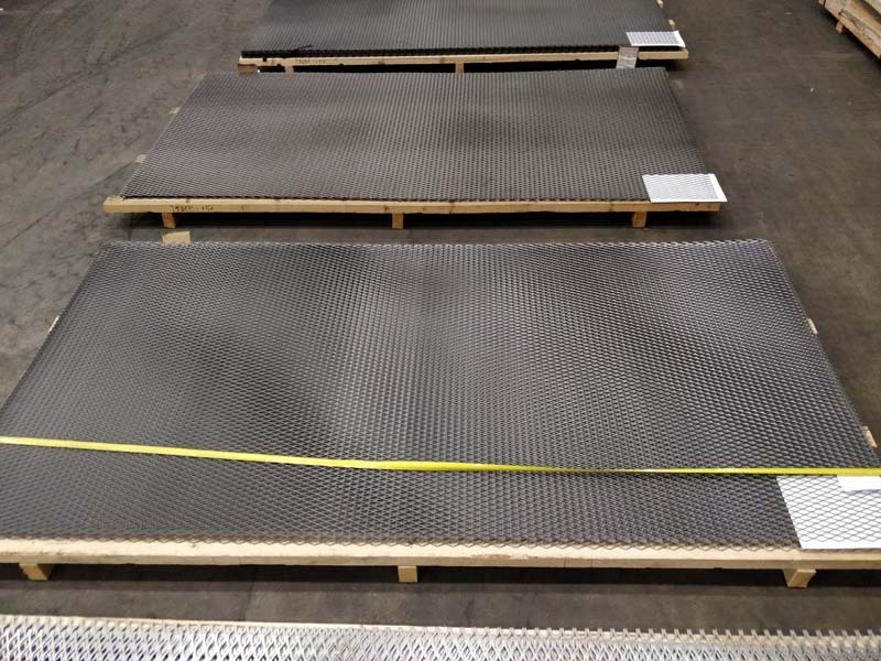 1 - Teräs verkkolevyt Teräs 16.5x38 2440x1220mm avoin ala 73%