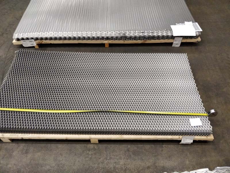 1 - Teräs verkkolevyt Teräs 22.6x50.8 1000x2000mm avoin ala 72%