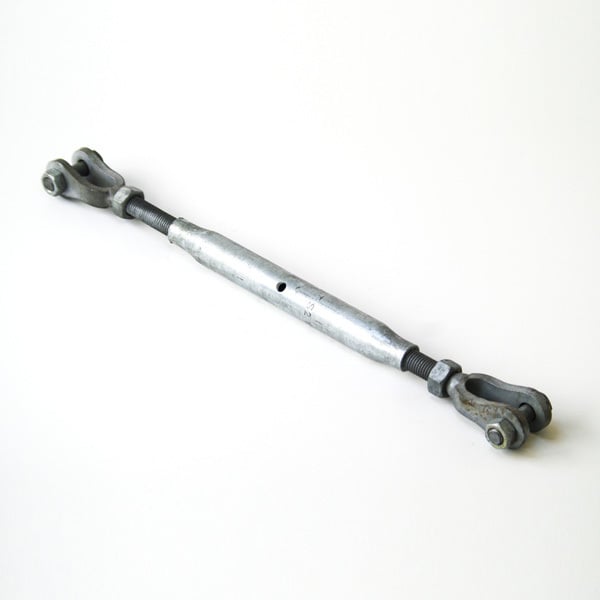 1 - Tarvikkeet Vanttiruuvi sinkitty M24 H+H 5.0T