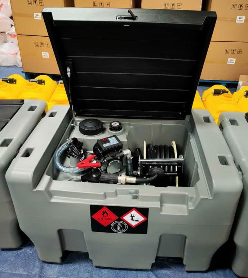 1 - Säiliöt ja tankkausasemat Säiliö pumpulla Diesel kuljetukseen 330l