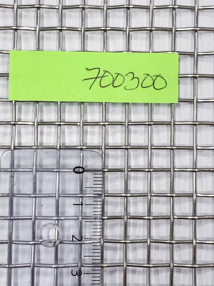 1 - Kudotut verkot HST 6.0x6.0x1.2mm 1000mm (Mesh 4)