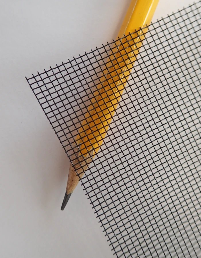 1 - Kudotut verkot Alumiini musta 1.1x1.3x0.25mm 1220mm