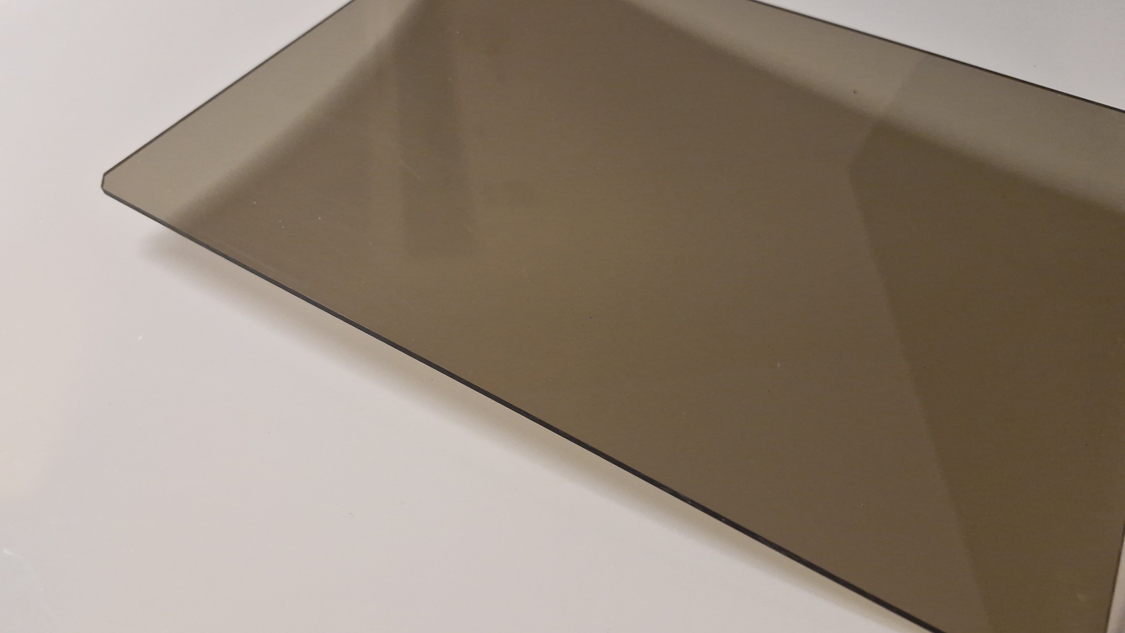 Polykarbonaattilevyt PC-UV Pronssi 3x2050x3050mm