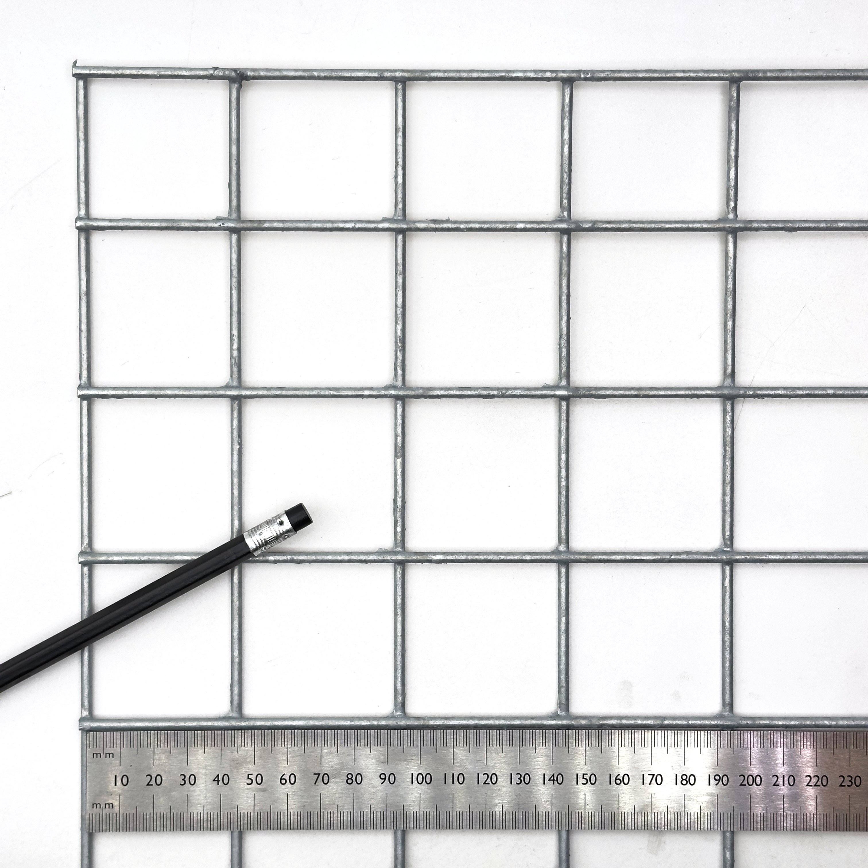 Hitsattu verkko Kuumasinkitty 50x50x3.0 883x2563mm suljetut päädyt
