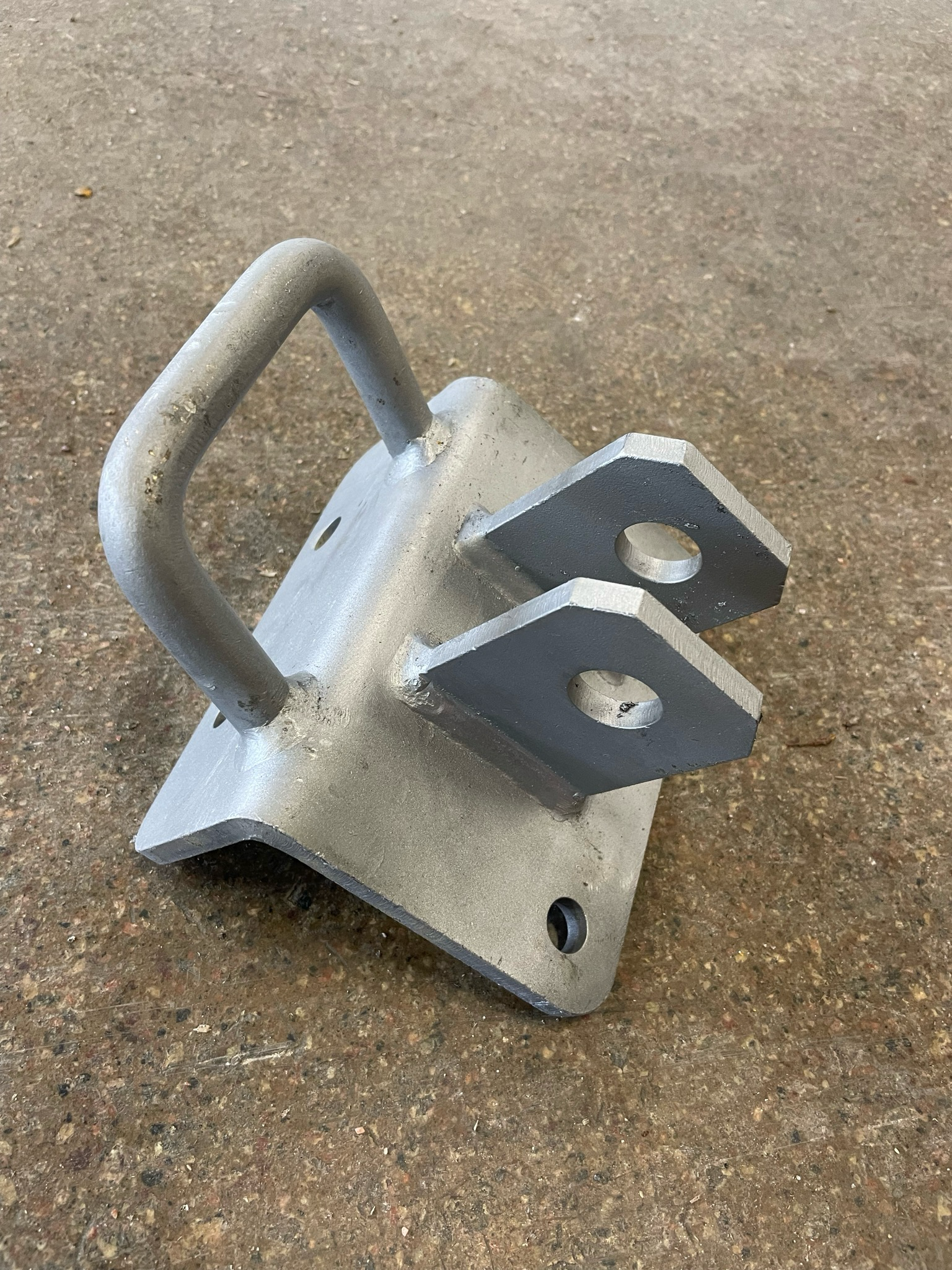 Satamatarvikkeita Kulmanivel 16mm kiinnityslenkillä