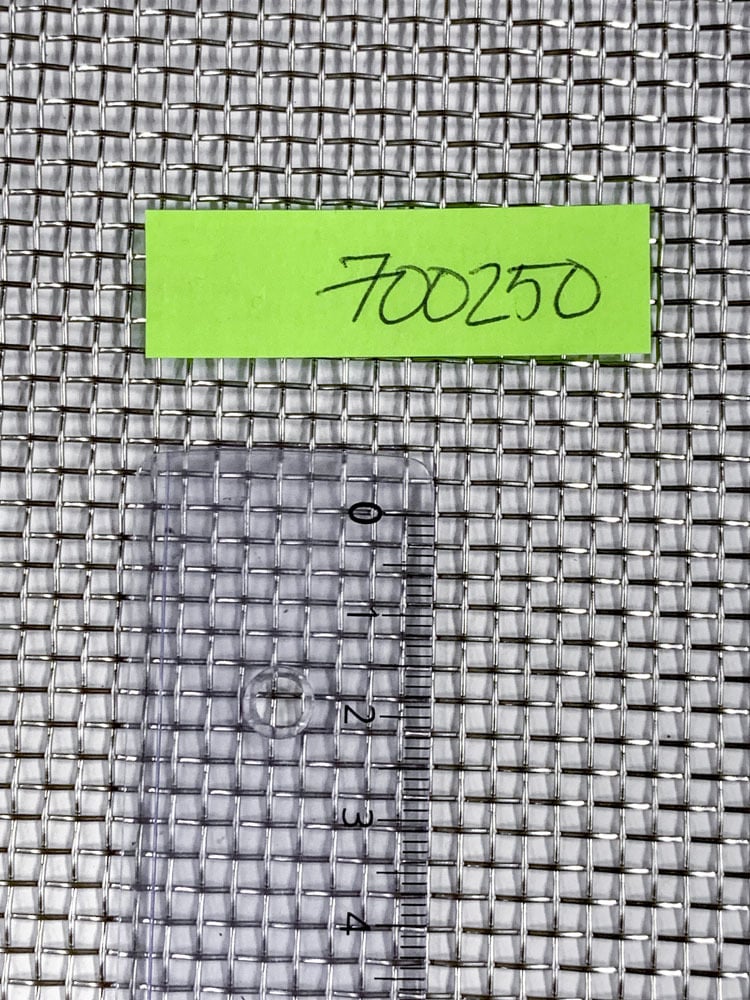 Kudotut verkot RST 2.5x2.5x0.7mm 1020mm (Mesh 8)