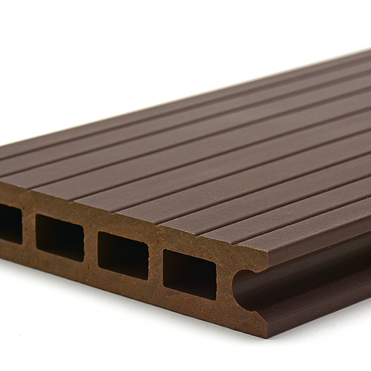 Laudat Luna TWPC/T terassilauta 26x140 Ruskea